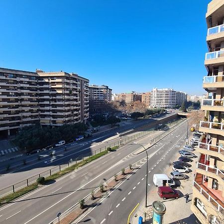 Dos Torres Tauriel - Espacioso Apartamento Con Impresionantes Vistas Y Garaje Privado Saragozza Esterno foto
