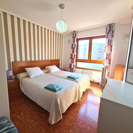 Dos Torres Tauriel - Espacioso Apartamento Con Impresionantes Vistas Y Garaje Privado Saragozza Esterno foto