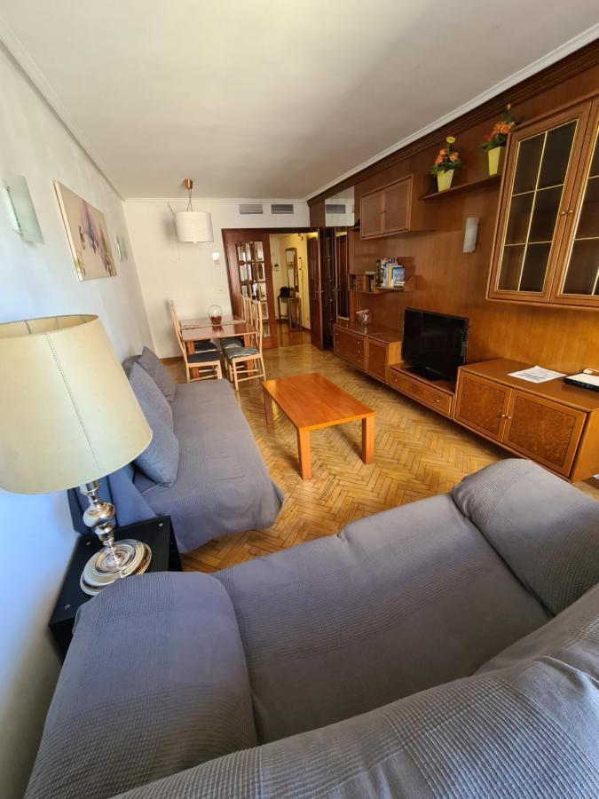 Dos Torres Tauriel - Espacioso Apartamento Con Impresionantes Vistas Y Garaje Privado Saragozza Esterno foto