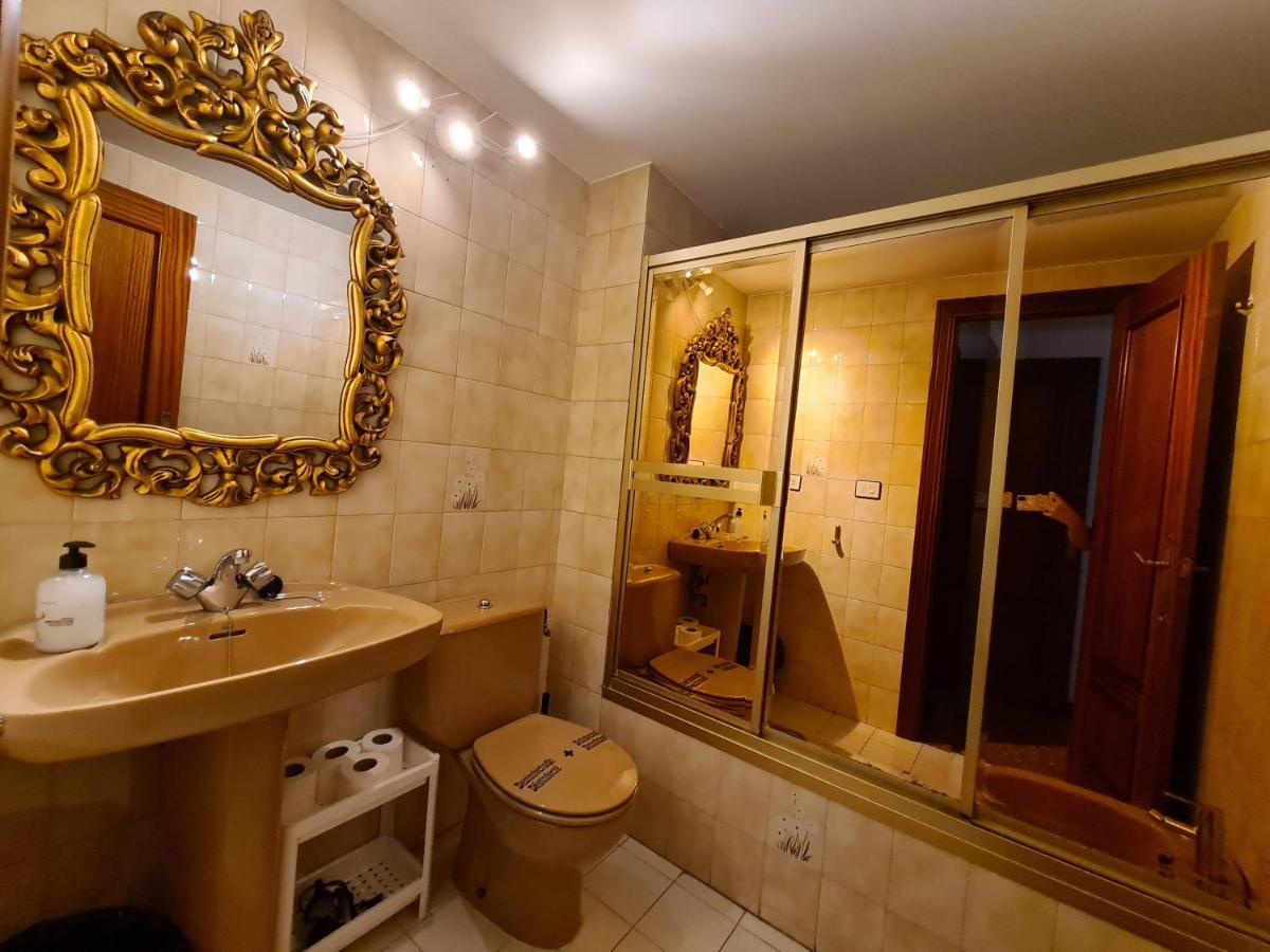 Dos Torres Tauriel - Espacioso Apartamento Con Impresionantes Vistas Y Garaje Privado Saragozza Esterno foto