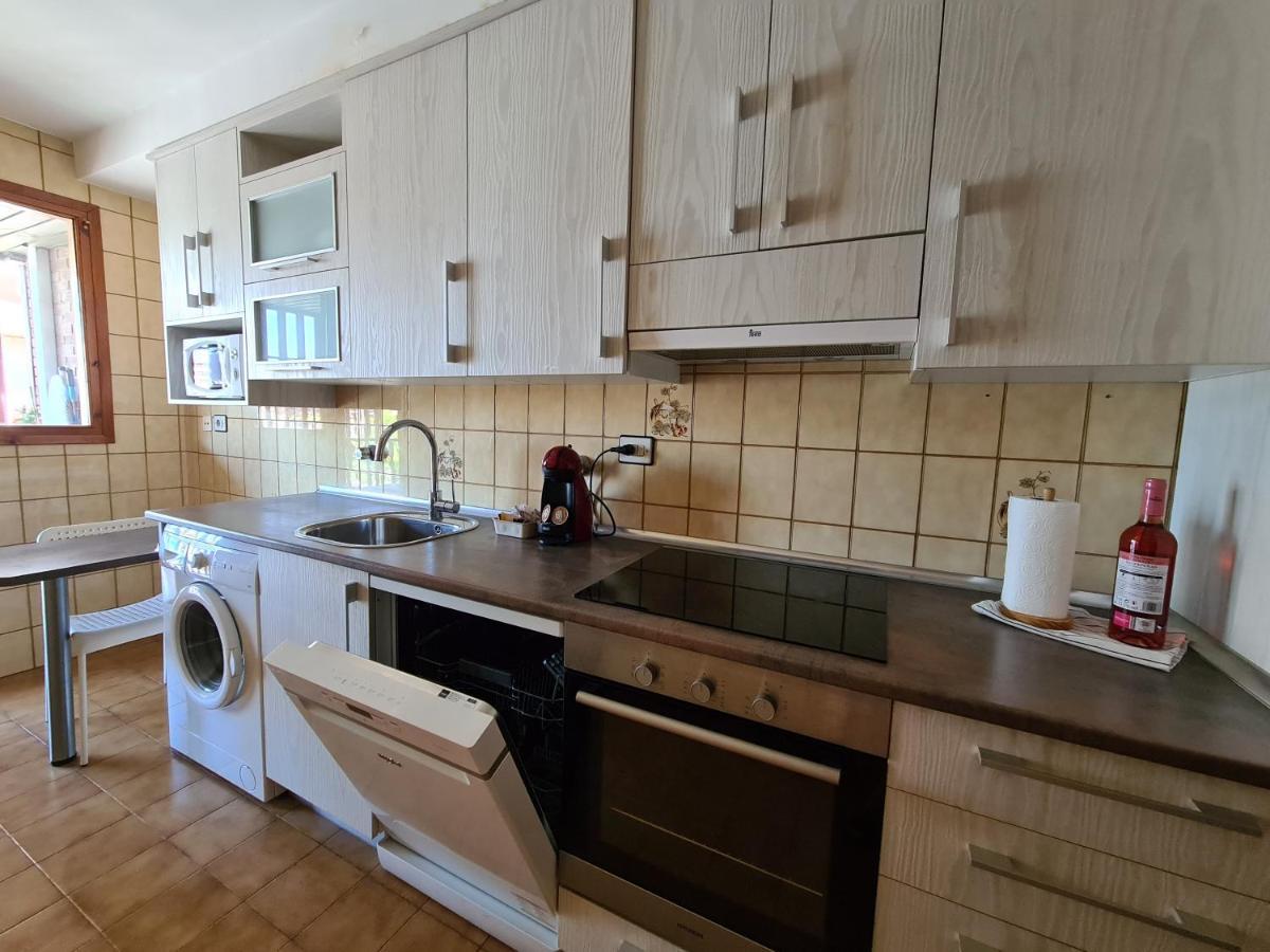 Dos Torres Tauriel - Espacioso Apartamento Con Impresionantes Vistas Y Garaje Privado Saragozza Esterno foto