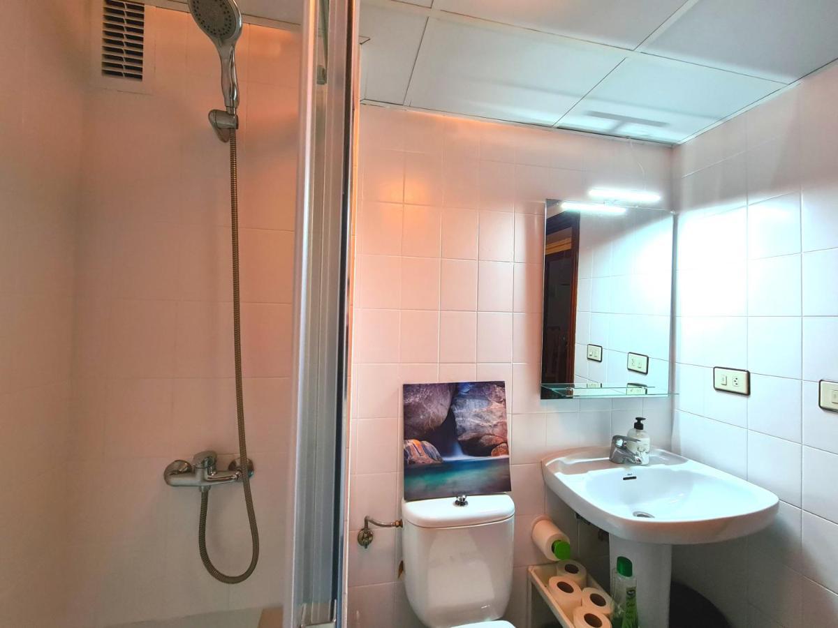 Dos Torres Tauriel - Espacioso Apartamento Con Impresionantes Vistas Y Garaje Privado Saragozza Esterno foto